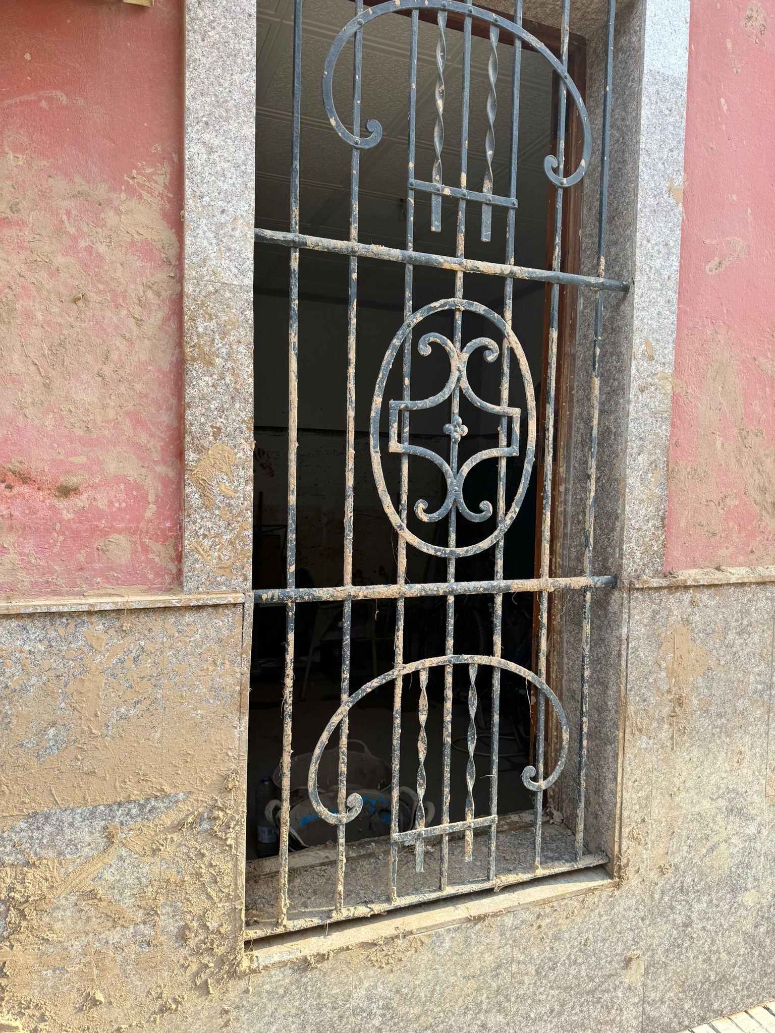 WhatsApp Image 2024-11-14 at 10.52.27